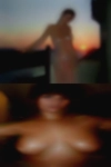 Looking women love have